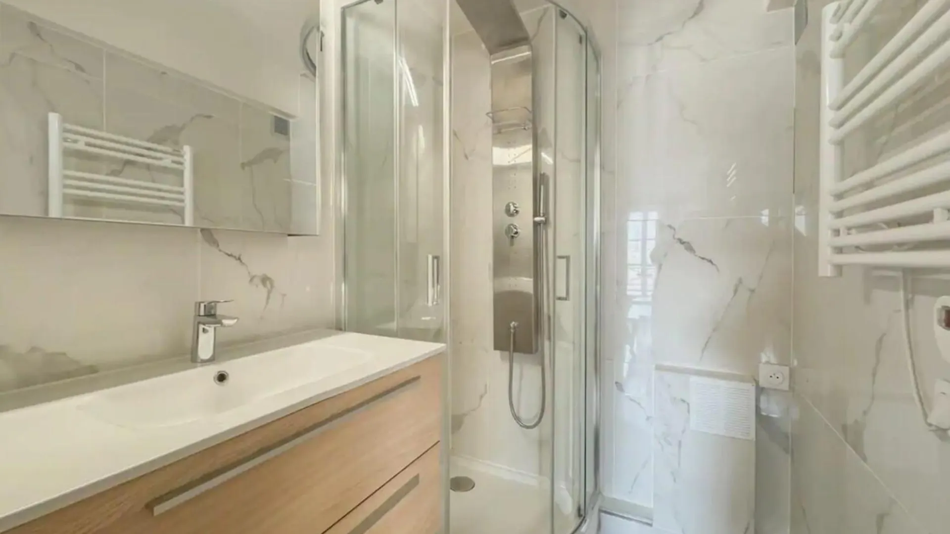 Flexliving - T2 - Guy De La Brosse * Paris