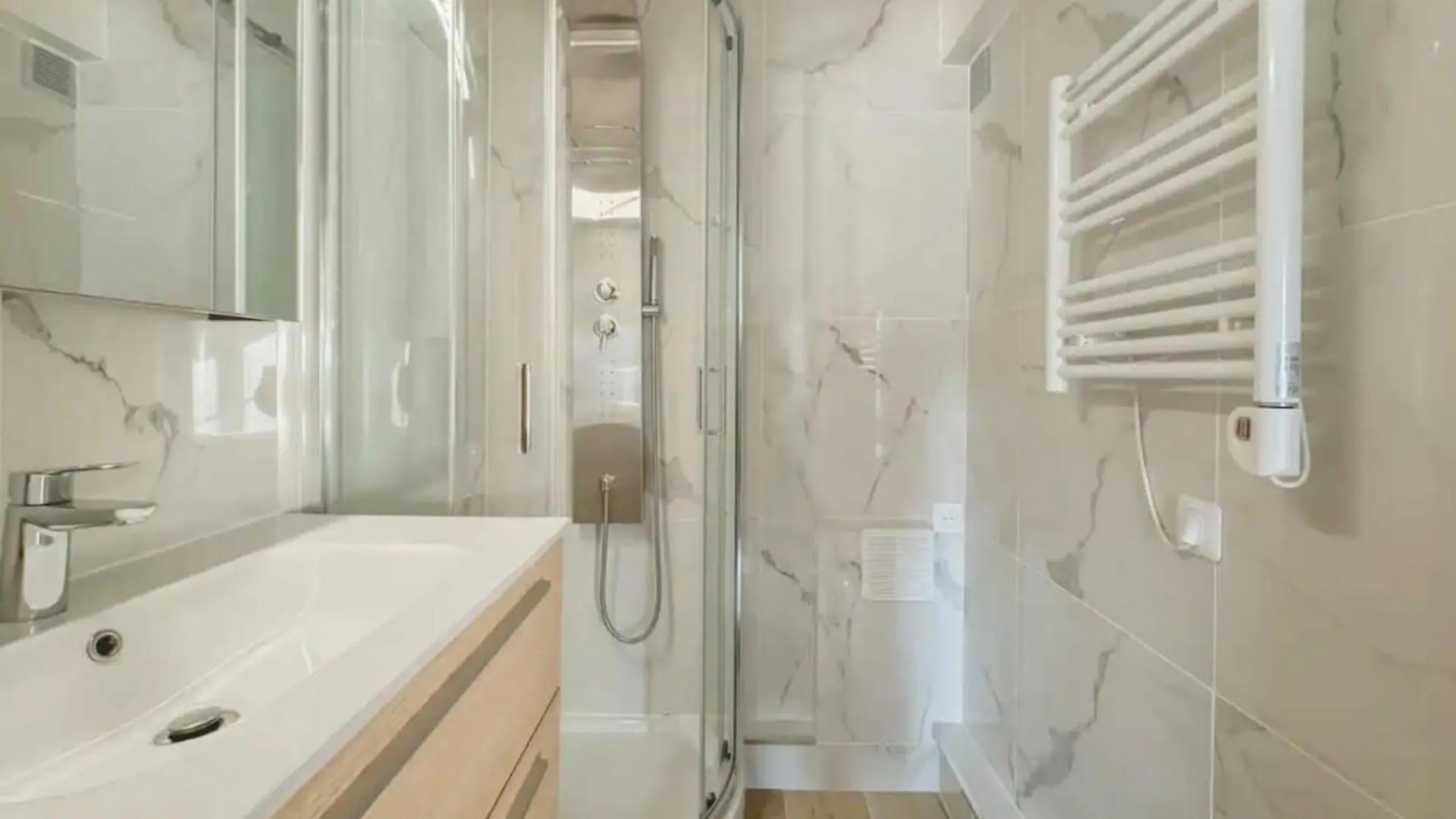 Flexliving - T2 - Guy De La Brosse Paris